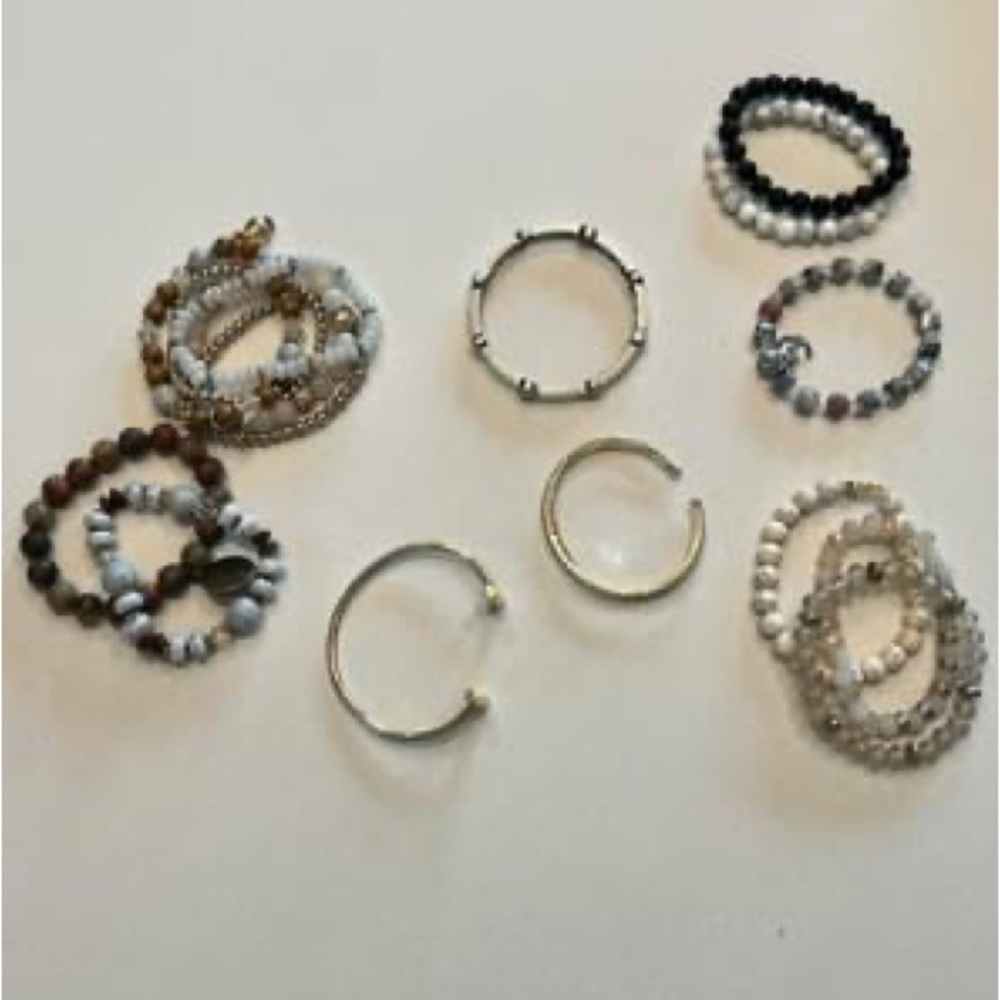 Cleaned out my jewelry box! I no longer wear much jewelry.